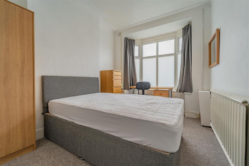 Additional image 5 of Warwards Lane, Birmingham