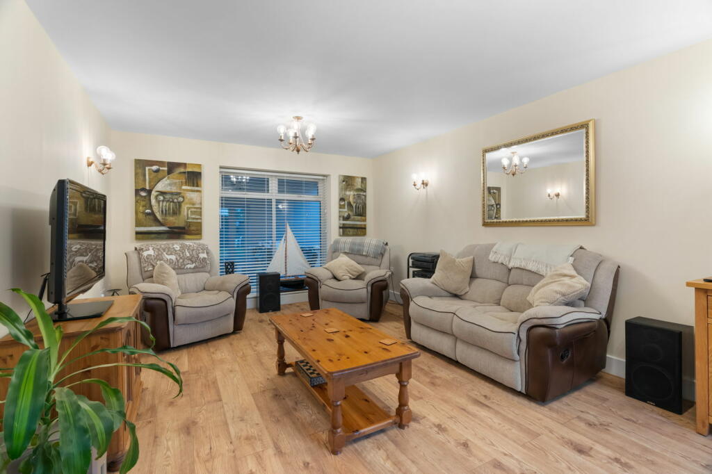 Additional image 6 of King Street, Rampton