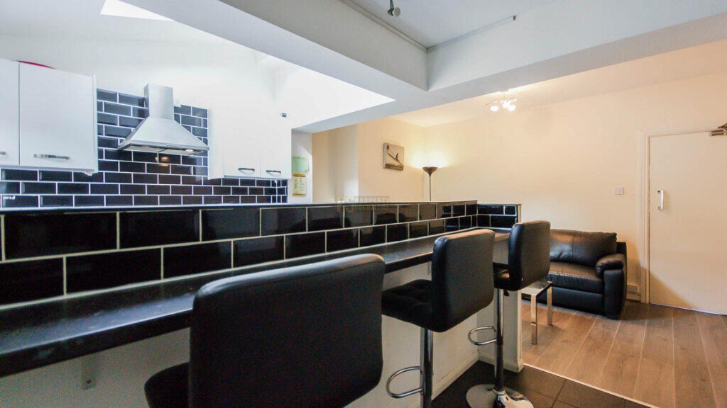 Additional image 2 of Harborne Lane, Selly Oak, Birmingham, B29 6TG