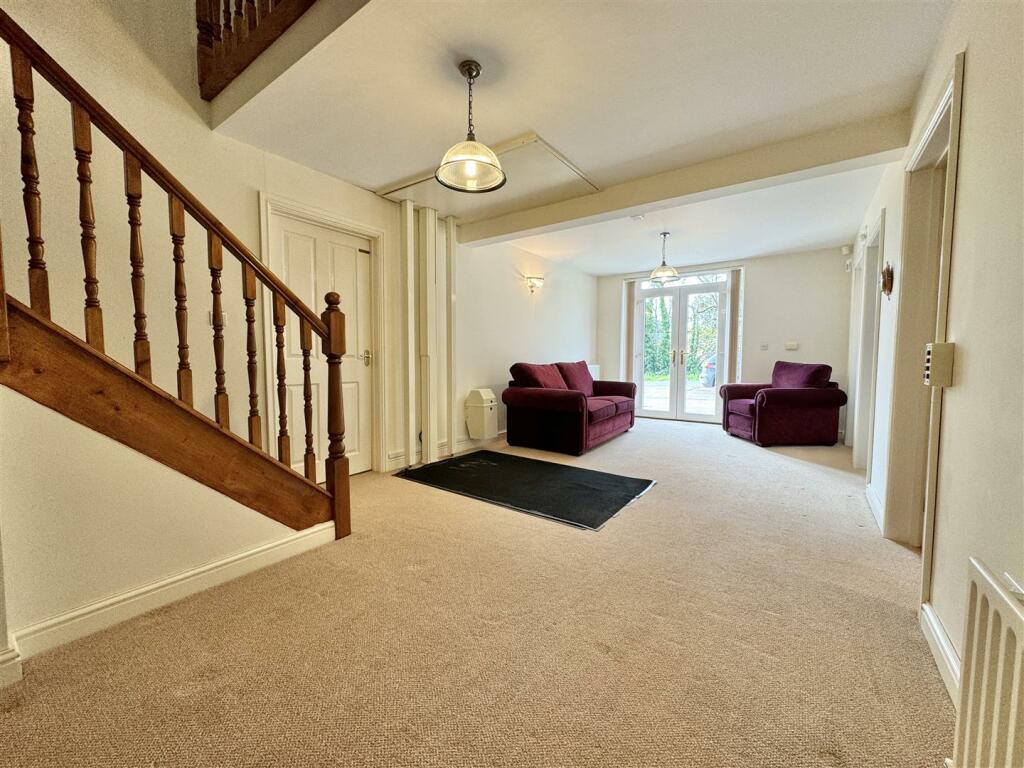 Additional image 20 of Sandwith