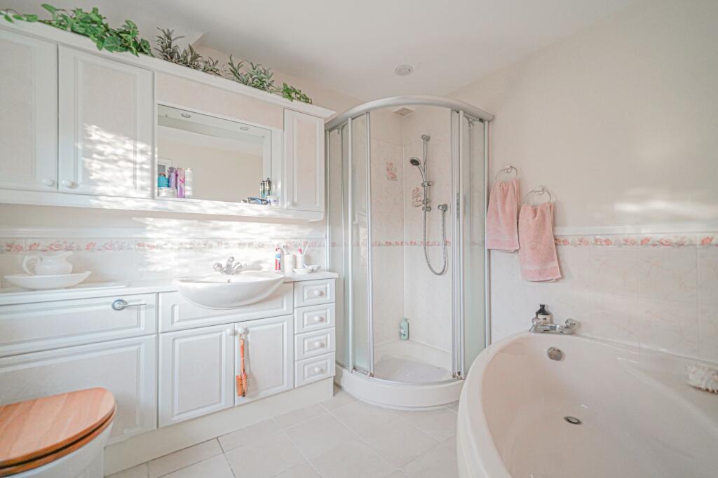 Additional image 16 of Beconsfield Close, Dorridge, B93