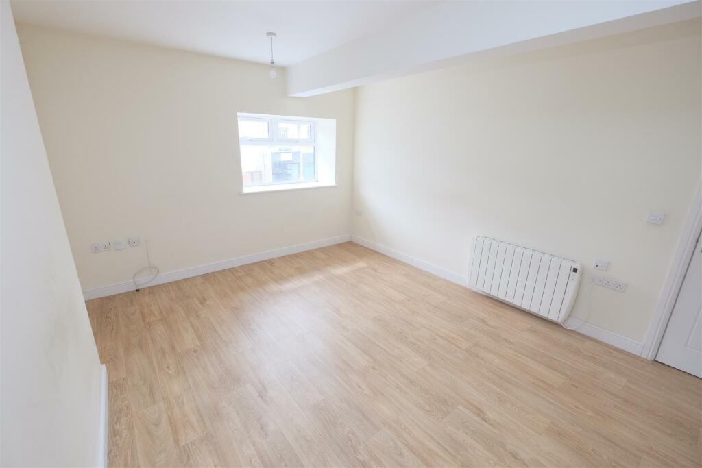Additional image 8 of TENANTED FLAT | MIDSOMER NORTON