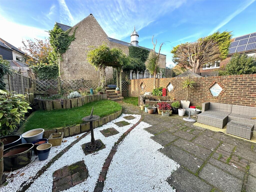 Additional image 3 of Ratton Road, Eastbourne, East Sussex, BN21