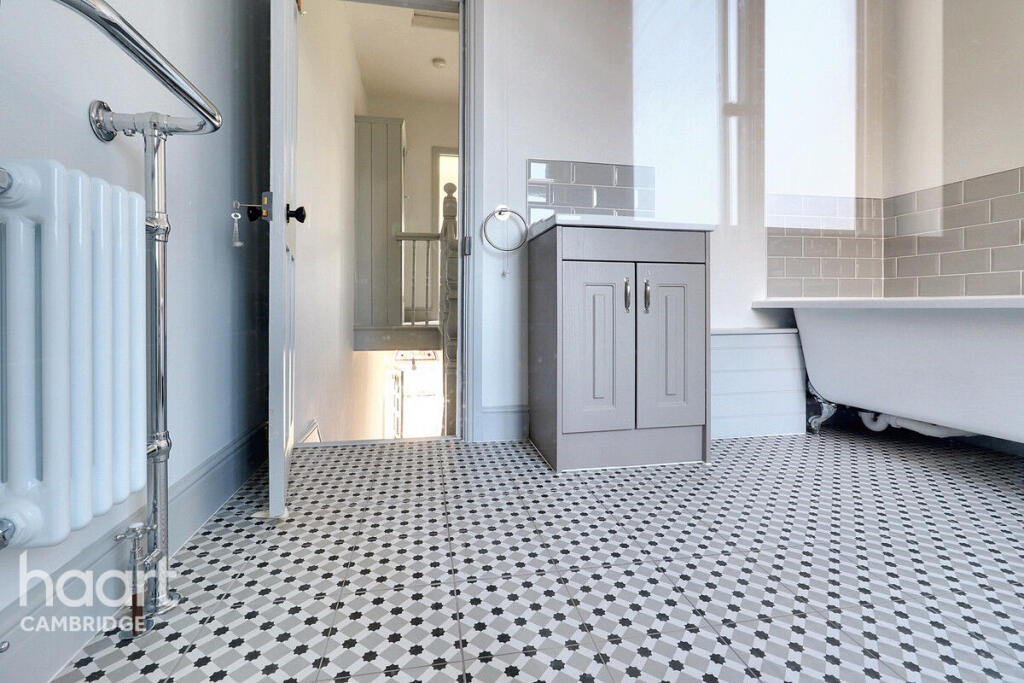 Additional image 18 of Elizabeth Way, Cambridge