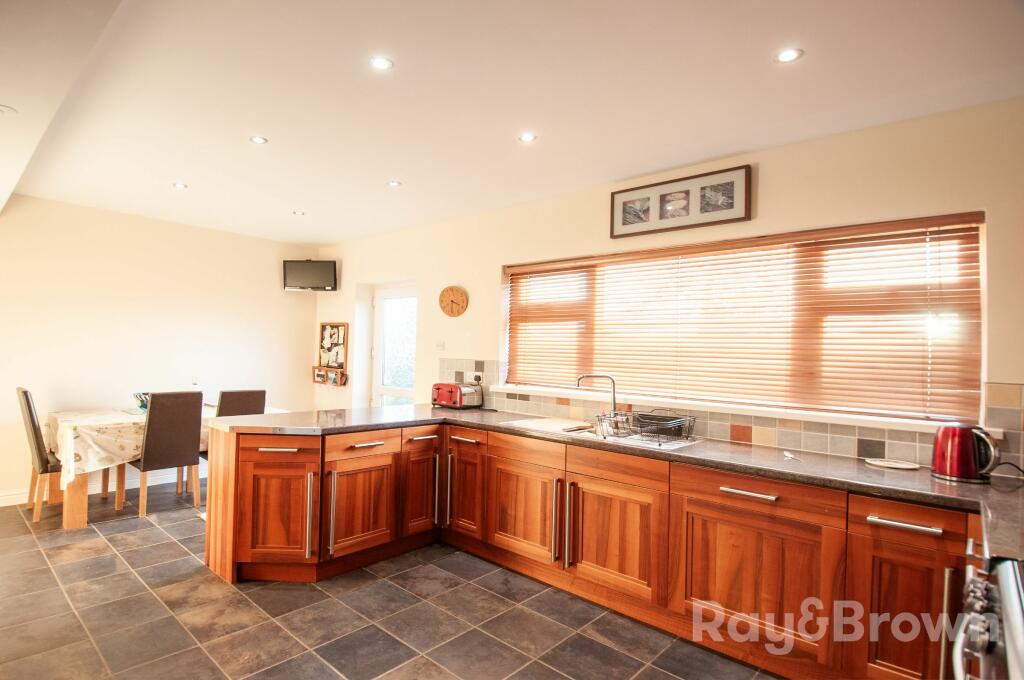 Additional image 17 of Everest Avenue, Cardiff