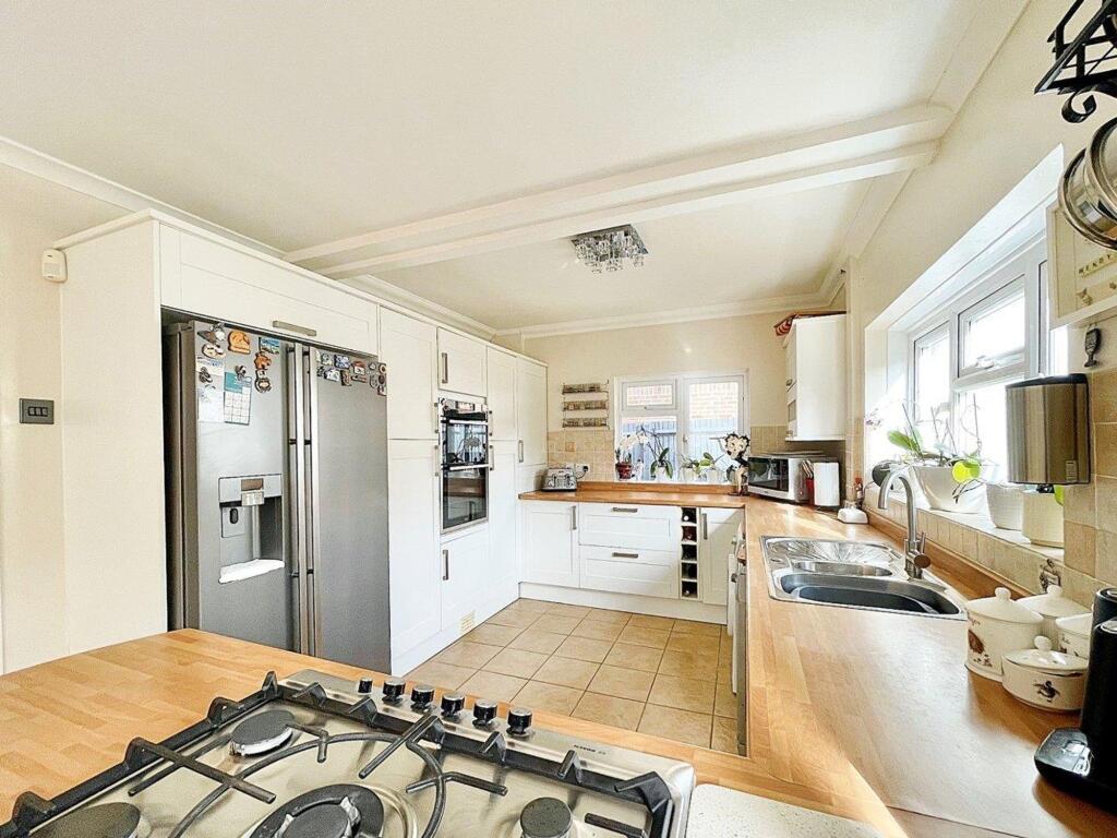 Additional image 3 of Central Avenue, Telscombe Cliffs, BN10 7NB