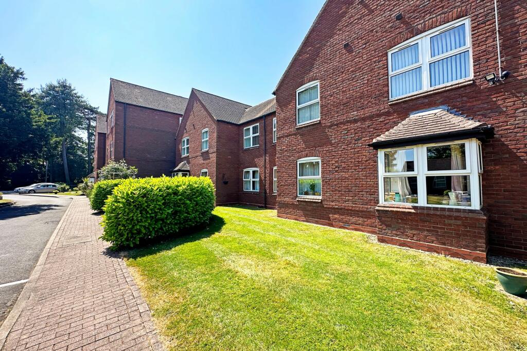 Additional image 7 of Downing Close, Knowle, B93