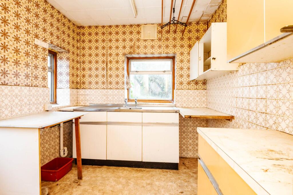 Additional image 4 of Beeches Avenue, Worthing