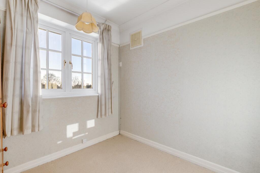 Additional image 13 of Barleycroft Road, Welwyn Garden City, Hertfordshire, AL8