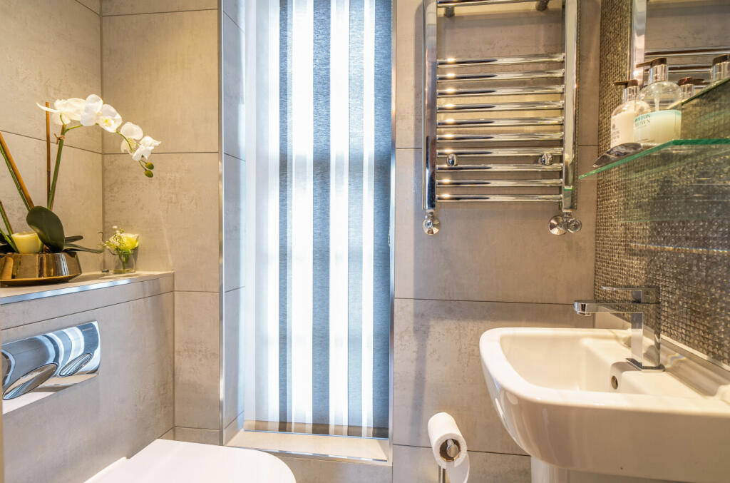 Additional image 10 of Dickens Drive, Chislehurst, KENT, BR7