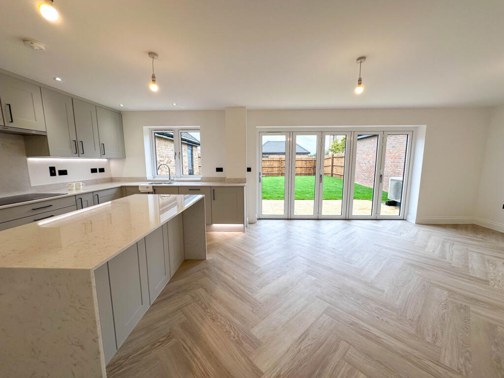 Additional image 26 of Hayfield Lodge, New Road, Over, CB24