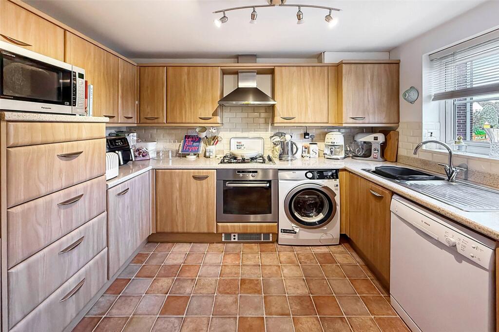 Additional image 4 of Holmes Way, Littlehampton, West Sussex