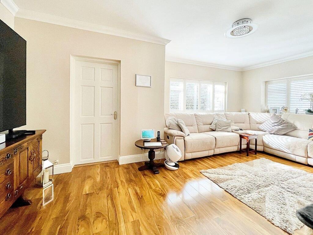 Additional image 14 of Central Avenue, Telscombe Cliffs, BN10 7NB