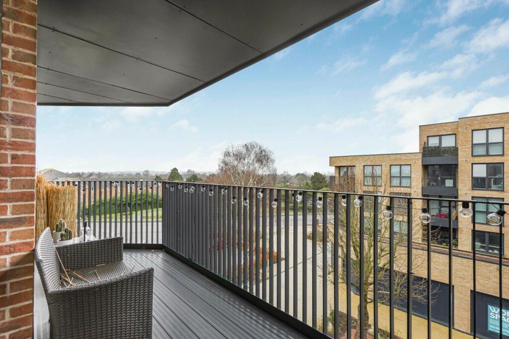 Additional image 13 of Newtown House Town Center, Hatfield, AL10