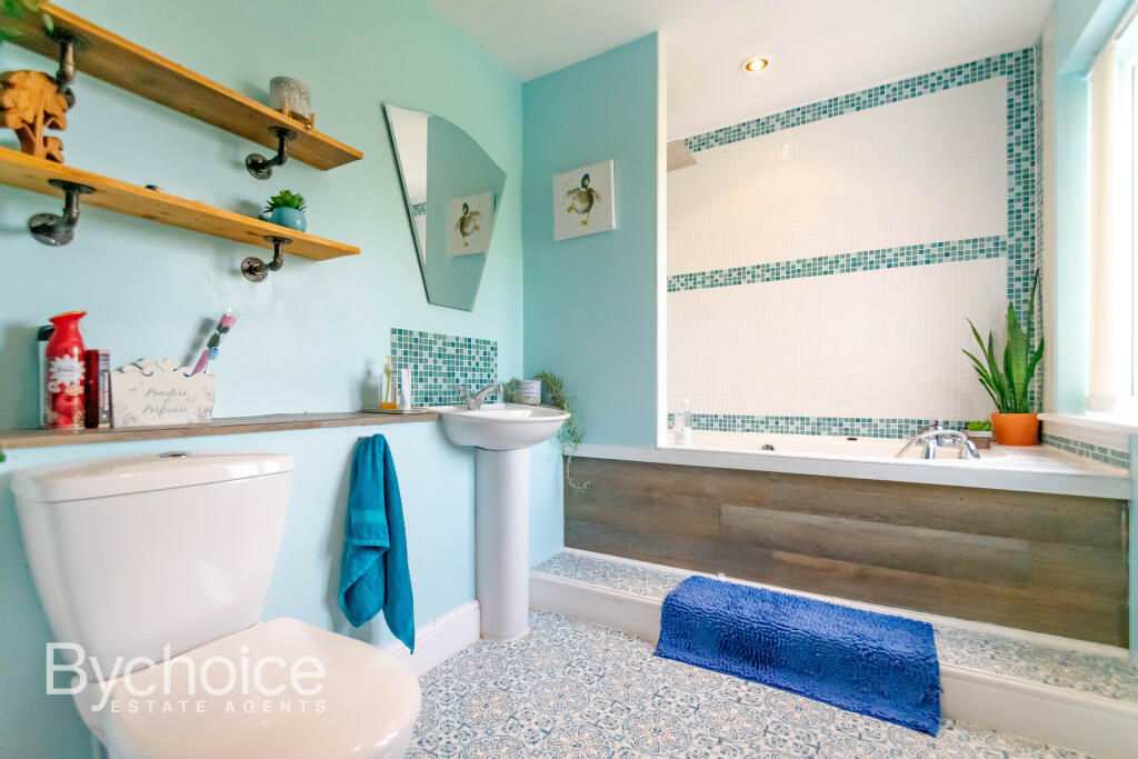 Additional image 15 of Abbots Cottages, Sturmer