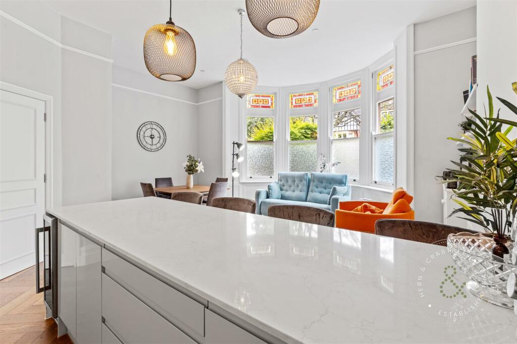 Additional image 6 of Kestral Mews, Cathedral Road, Pontcanna