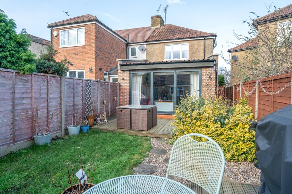 Additional image 21 of Leyland Avenue, St. Albans