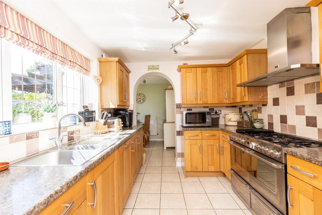 Additional image 8 of Ffordd Dinefwr, Creigiau, Cardiff