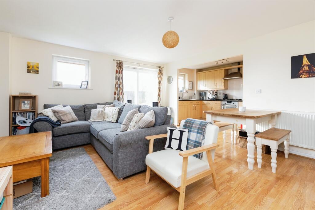 Additional image 18 of Eddington Crescent, WELWYN GARDEN CITY