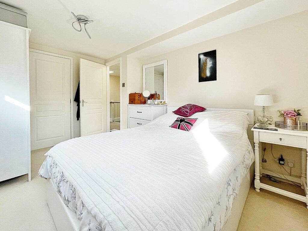 Additional image 7 of Central Avenue, Telscombe Cliffs, BN10 7NB