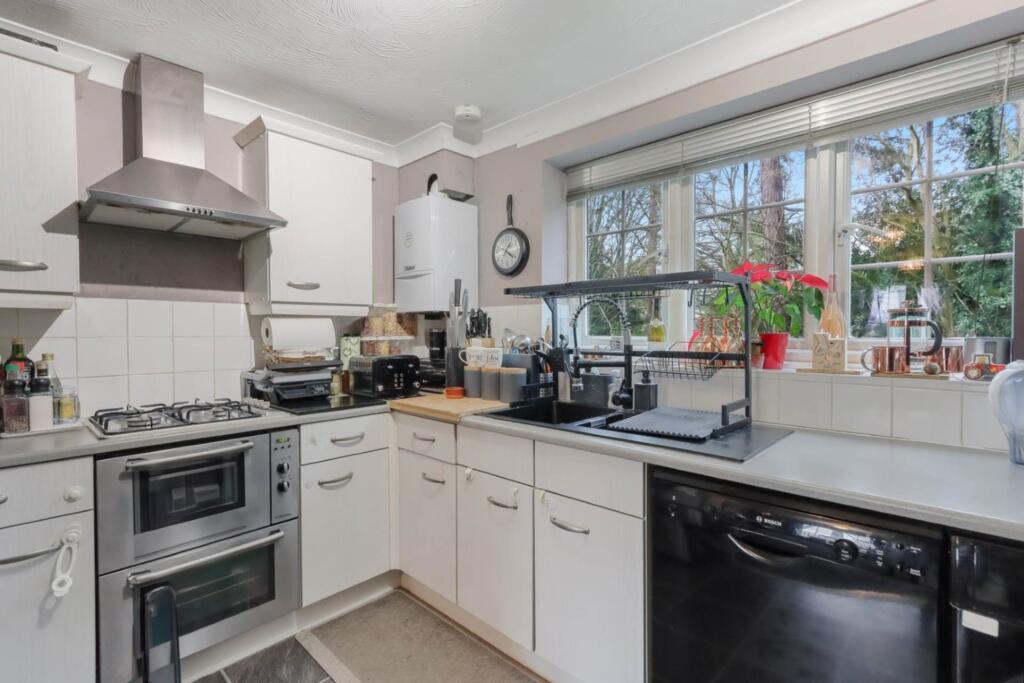 Additional image 6 of Lime Tree Court, London Colney, St.Albans AL2