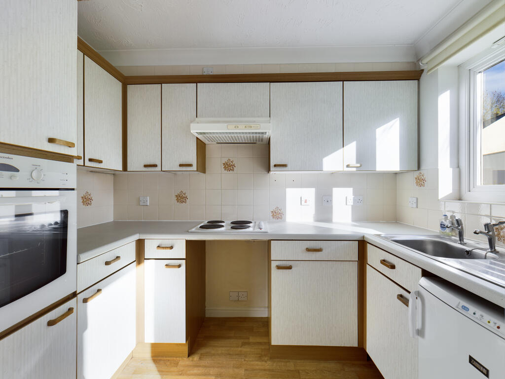 Additional image 2 of Haig Court, Cambridge