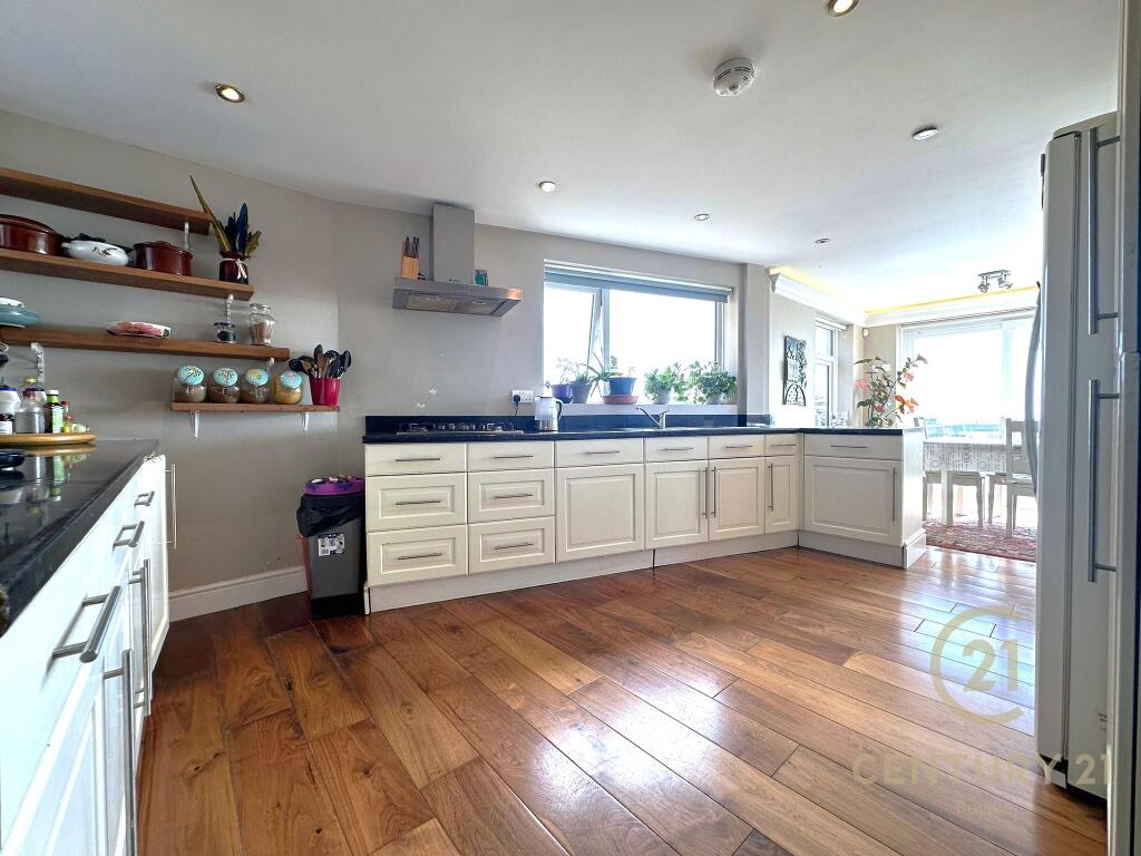 Additional image 18 of Telscombe Cliffs Peacehaven BN10