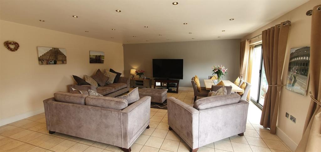 Additional image 9 of Hollybush Road, Cyncoed, Cardiff