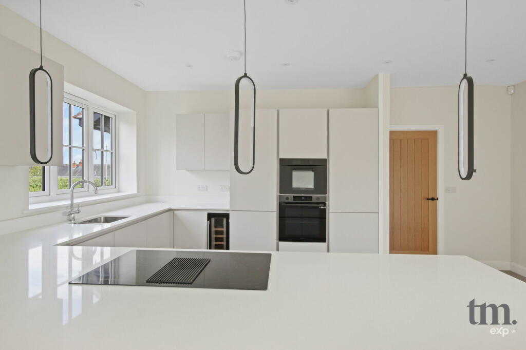 Additional image 5 of Wood Hall, Arkesden, Saffron Walden, Essex, CB11 4HA