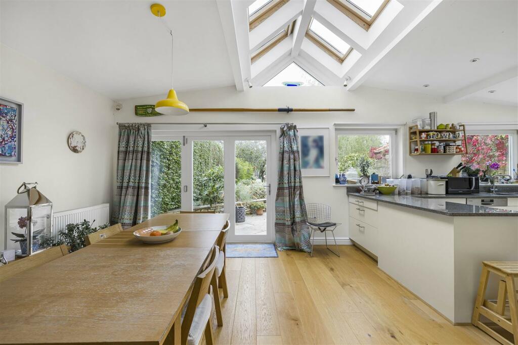 Additional image 28 of Leys Avenue, Cambridge
