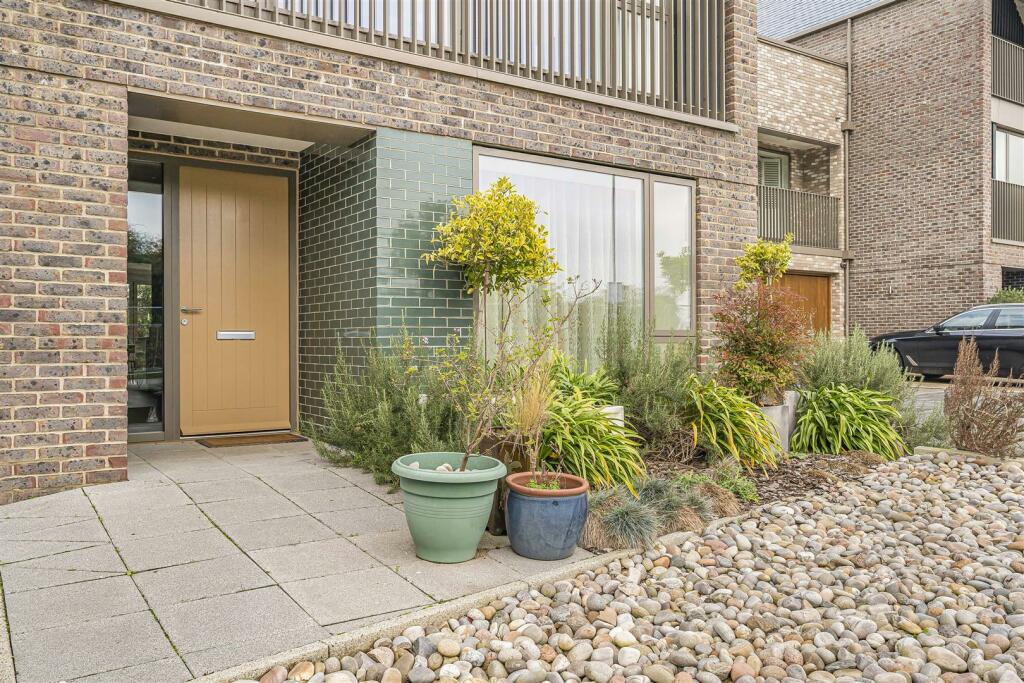 Additional image 4 of Knightly Avenue, Cambridge
