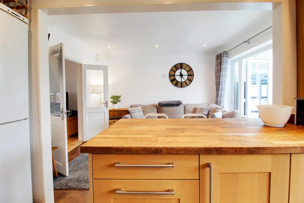 Additional image 14 of Bluebridge Road, Brookmans Park