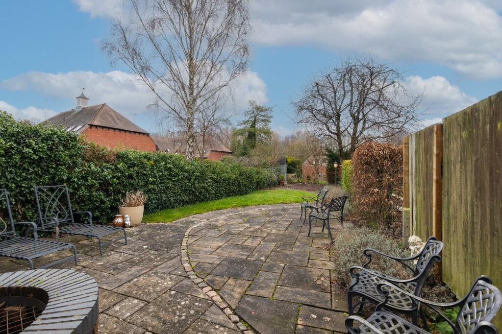 Additional image 34 of High Street, Henley-in-Arden, Warwickshire, B95