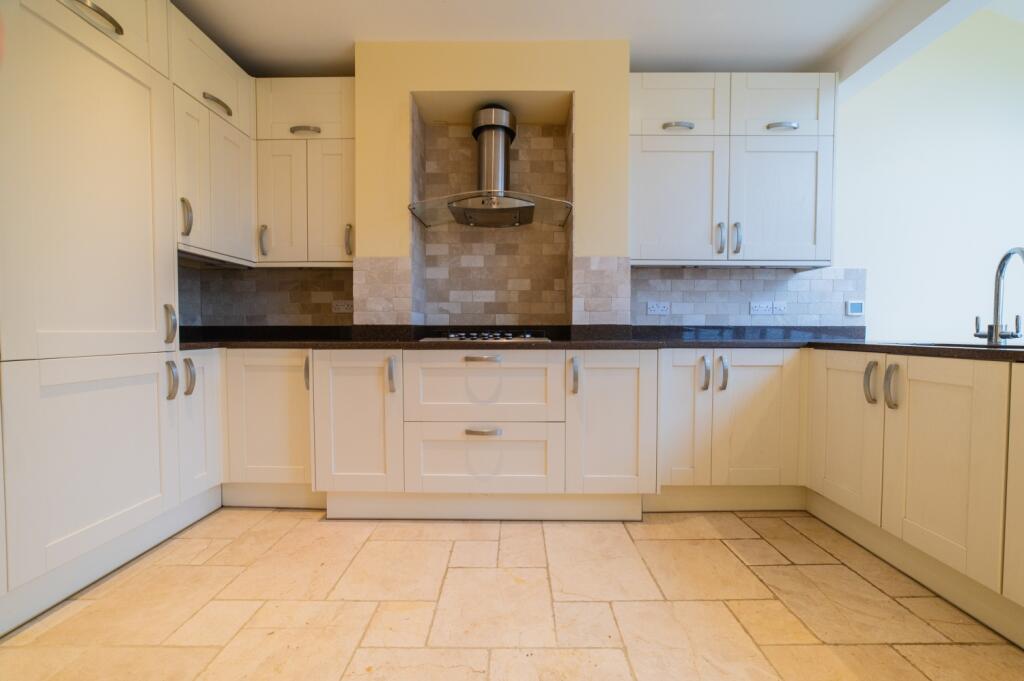 Additional image 22 of Earl's Court Road, Penylan