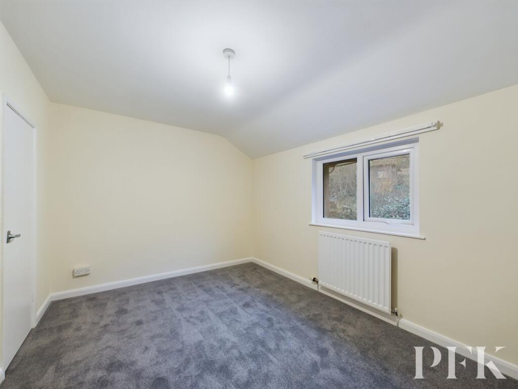 Additional image 8 of Boot, Holmrook, CA19