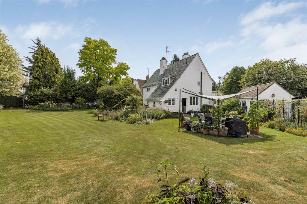 Additional image 24 of Fordham Road, Newmarket