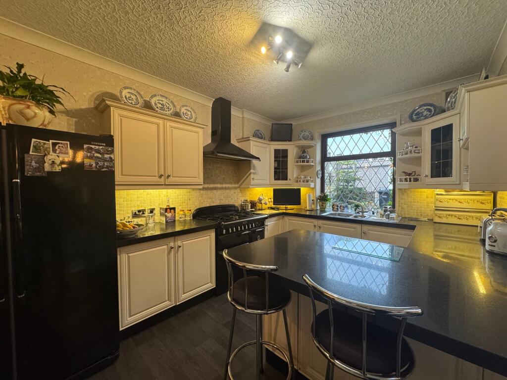 Additional image 20 of Chapeltown Road, Bromley Cross, BL7