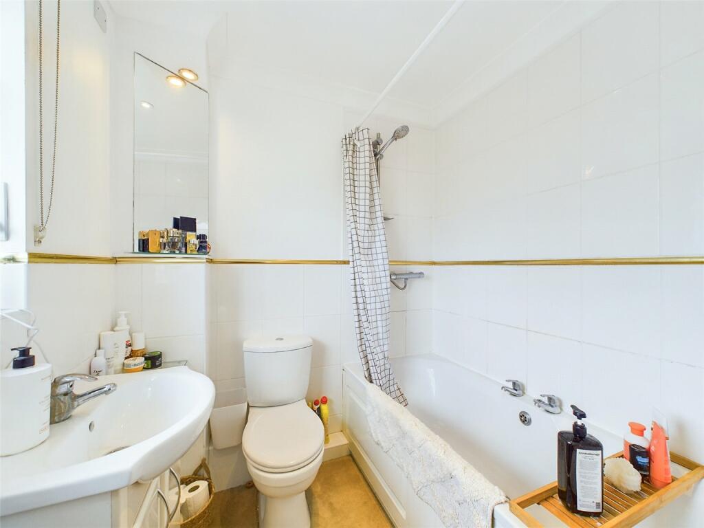 Additional image 9 of Sycamore Close, Christchurch, Dorset, BH23