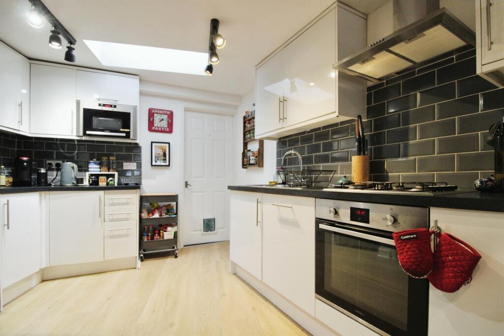 Additional image 8 of Wedmore Road, Cardiff