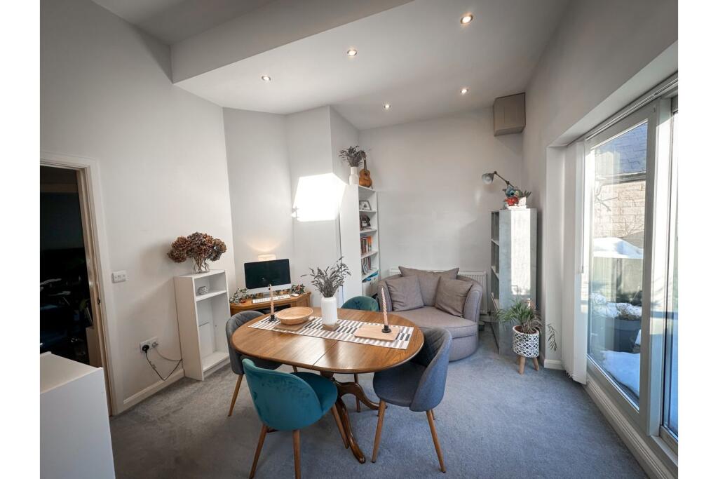 Additional image 5 of Oak Street, Keighley, BD22