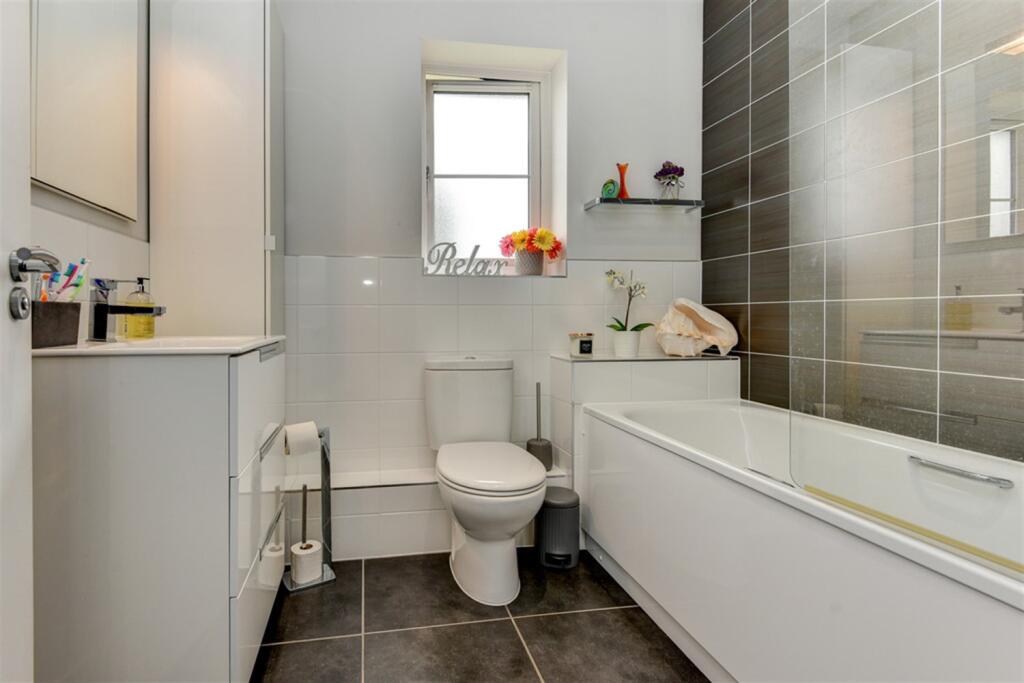 Additional image 14 of Weald Place, Worthing, BN13