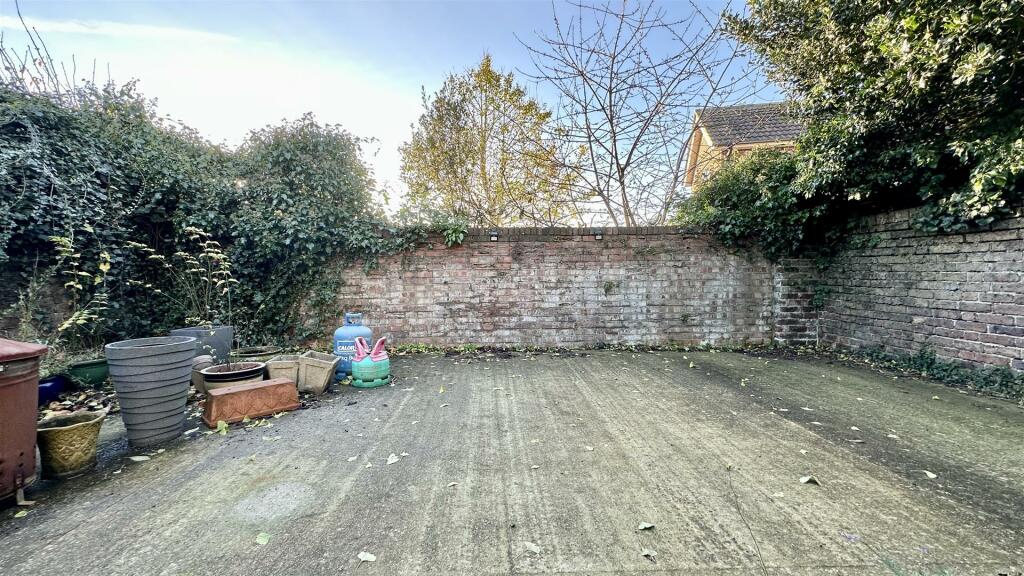 Additional image 20 of Willingdon Road, Eastbourne