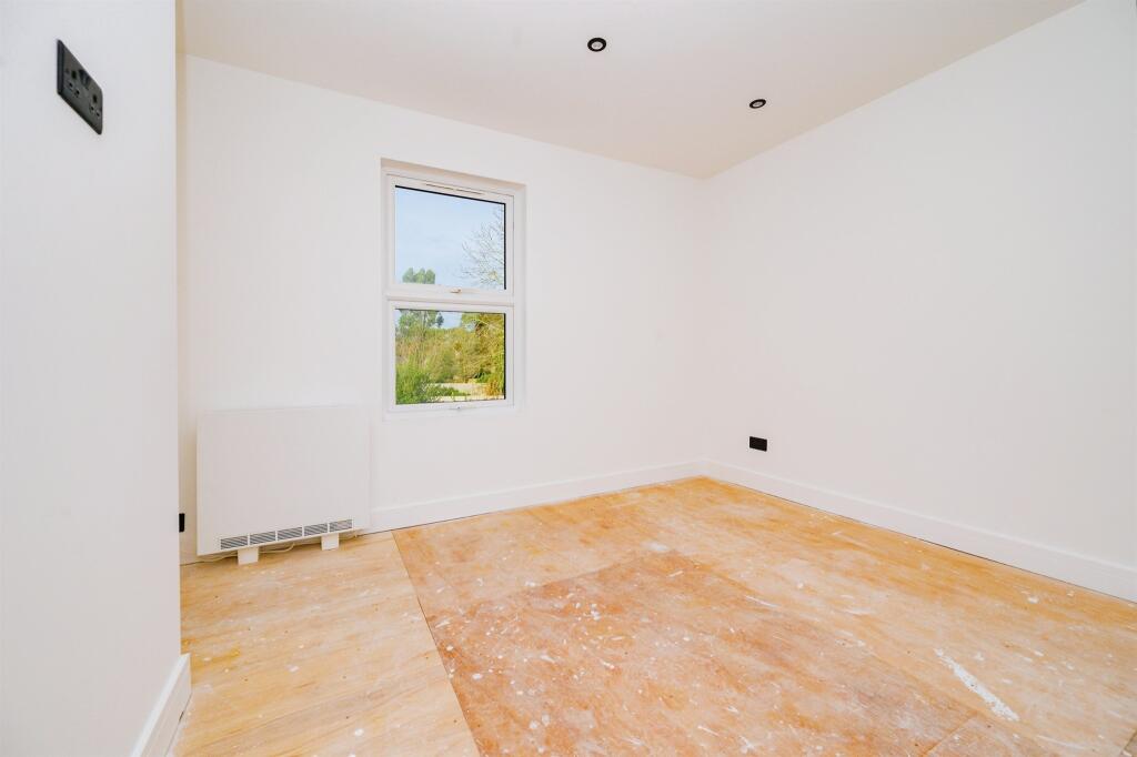 Additional image 10 of Park Street Lane, Park Street, St. Albans