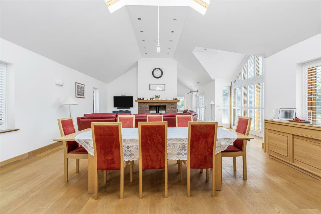 Additional image 6 of Broadway, Bourn