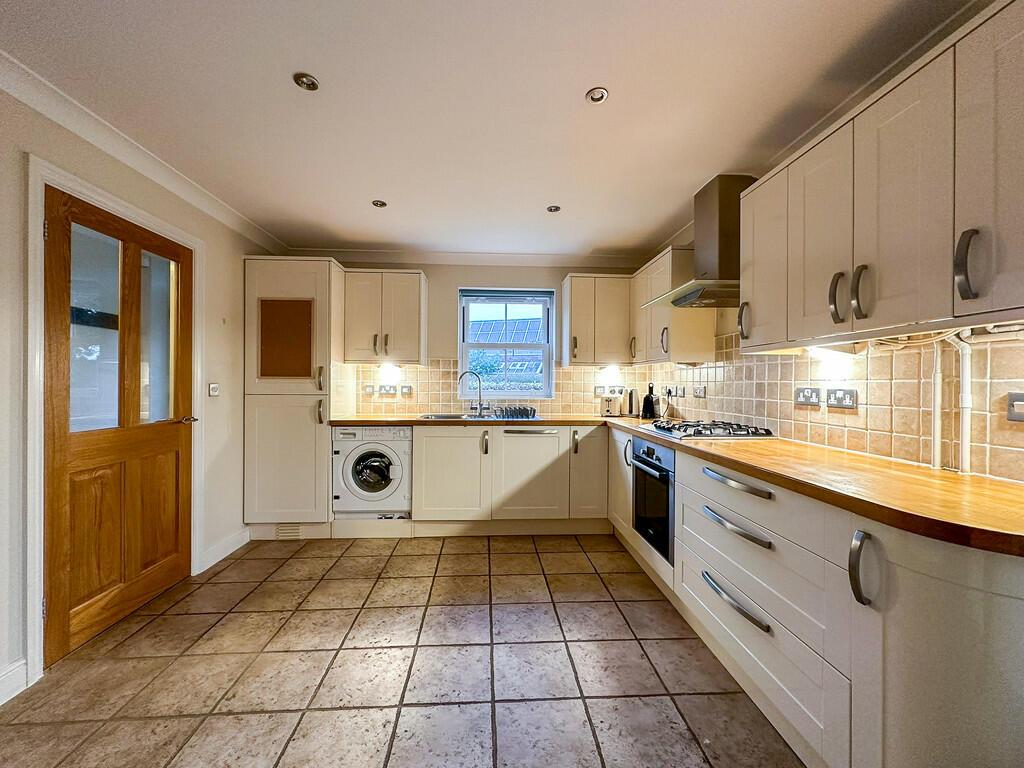 Additional image 4 of High Street, Girton