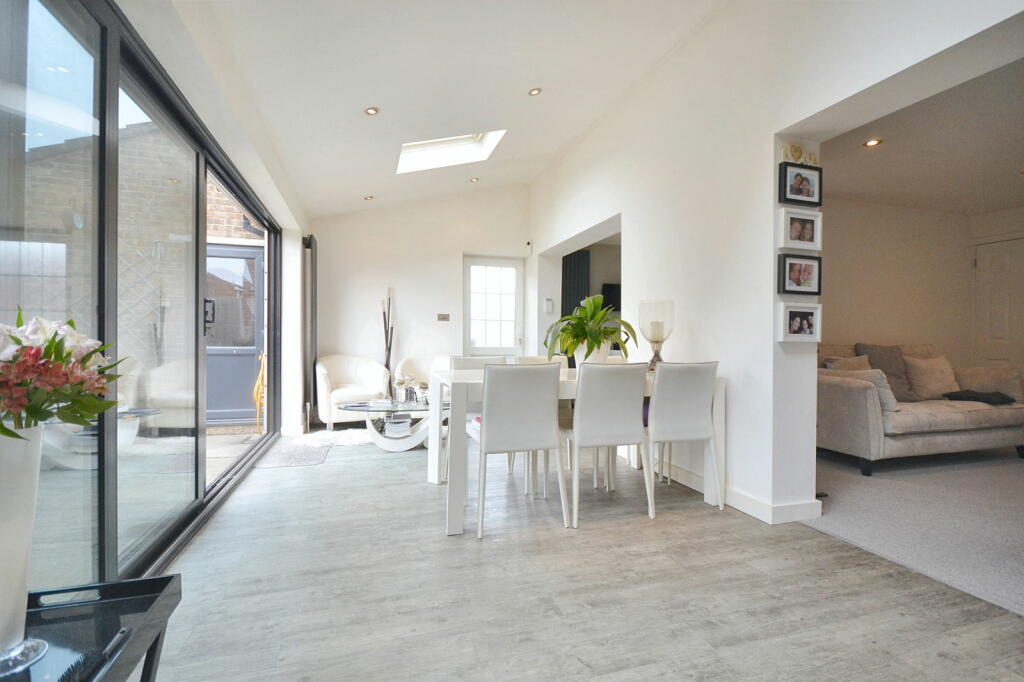 Additional image 3 of Pond Cross Way, Newport