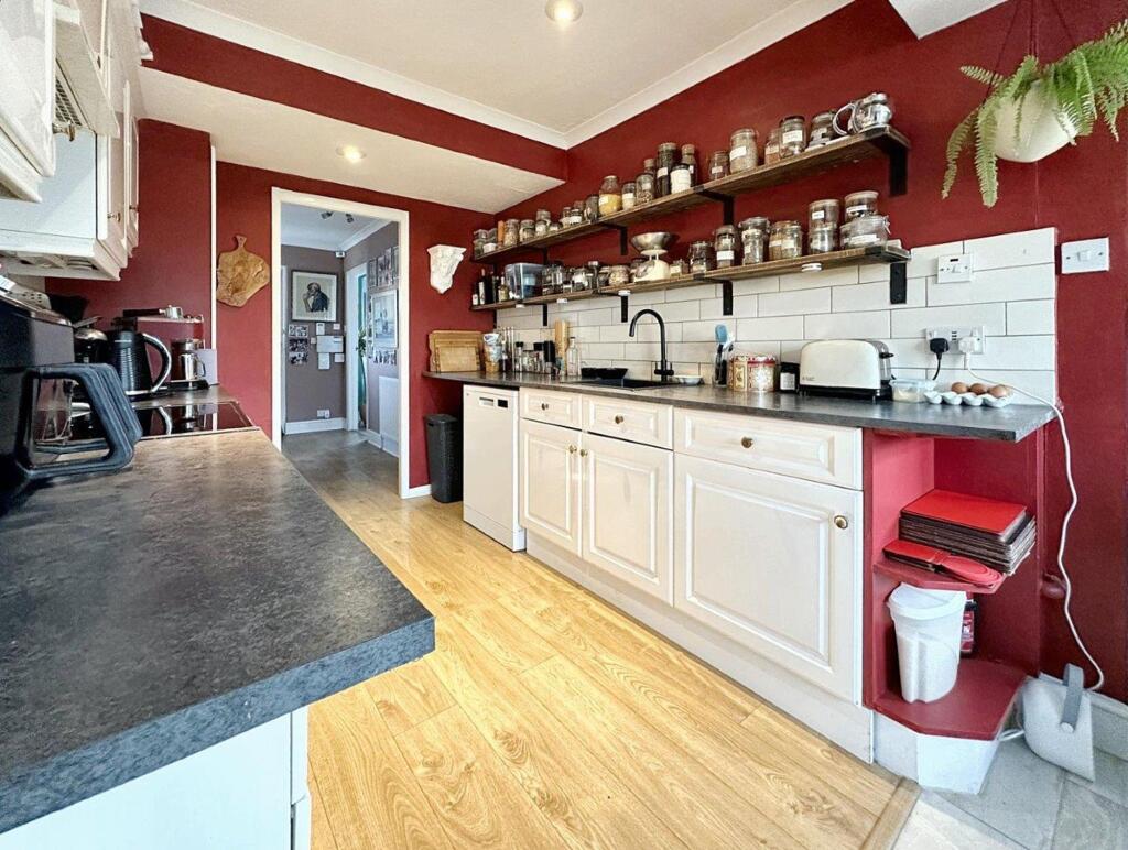 Additional image 14 of Broomfield Avenue, Telscombe Cliffs, BN10 7AJ