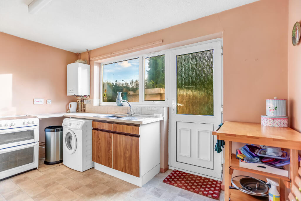 Additional image 12 of Bush Farm Drive, Portslade, Brighton, BN41