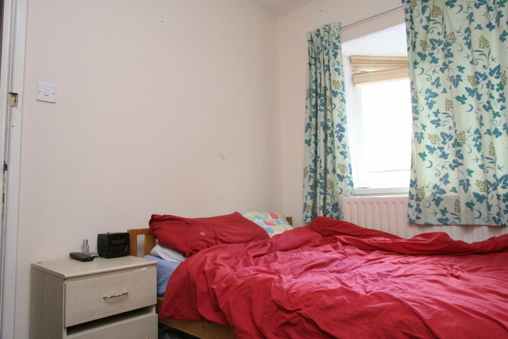Additional image 6 of Flat 3, Braeval Street, Cathays, Cardiff
