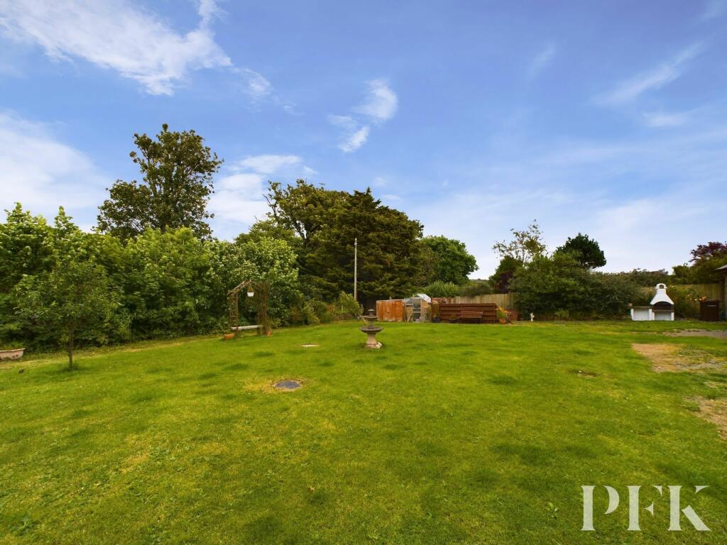 Additional image 25 of Egremont, CA22